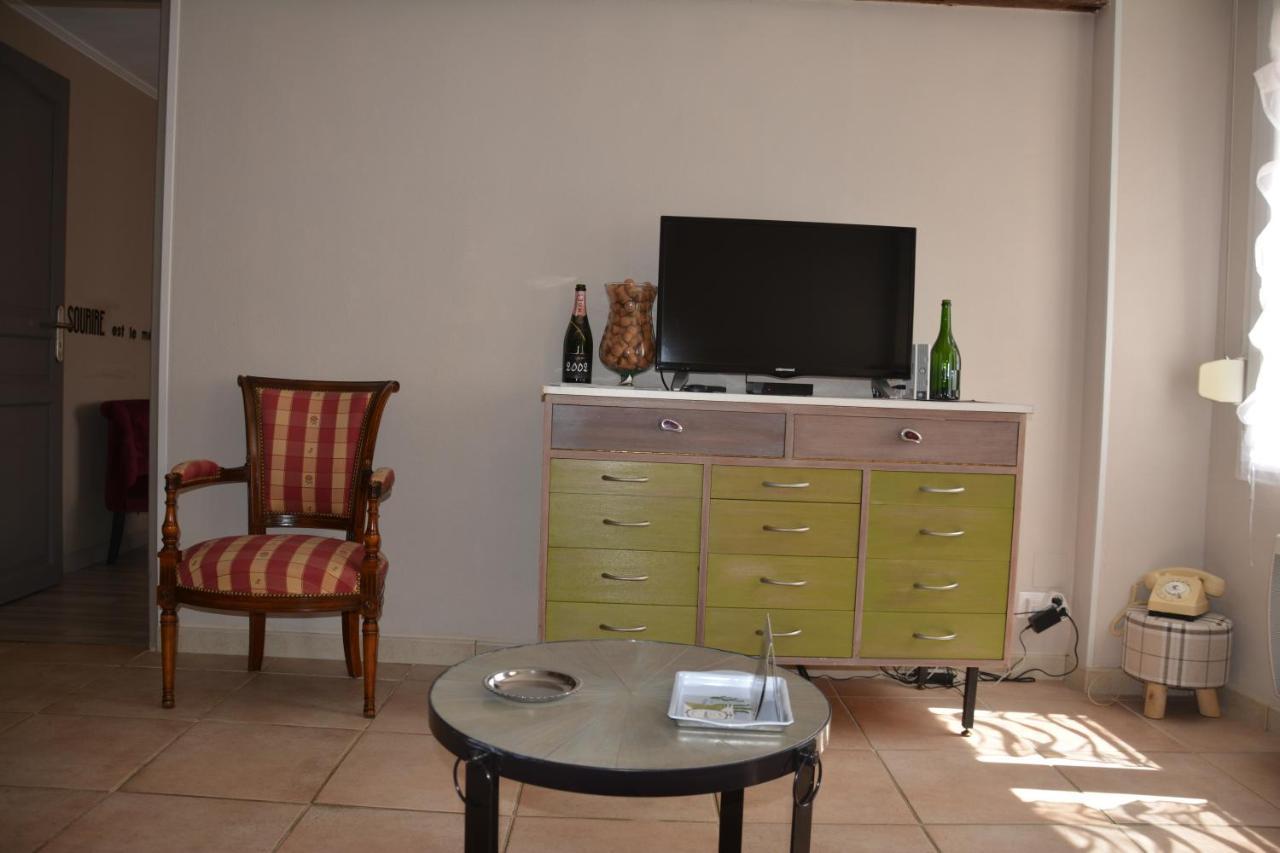 Au 1894 Grand Cru Apartment Avize ภายนอก รูปภาพ